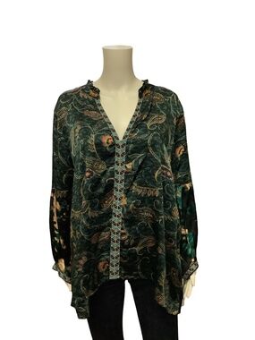 Johnny Was Workshop Silk Floral Print V-Neck Top Size: XL